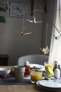 Utfordringen var det Lidyll som holdt, og temaet var sommerbord. Det var dessverre lite pasteller å oppdrive i leiligheten i markveien, så det ble et nordnorsk (a.k.a kjølig) sommerbord.