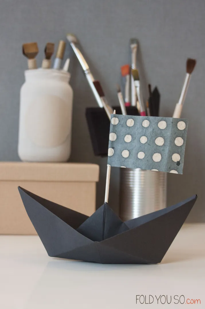 DIY: Papirbåt/Hatt