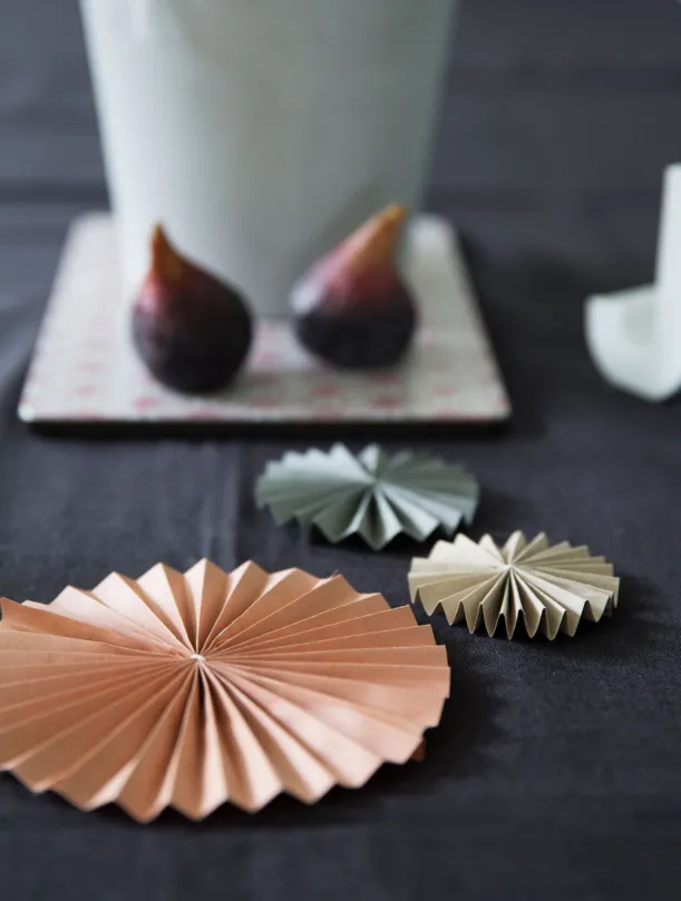 Decorate your table with some paper fans