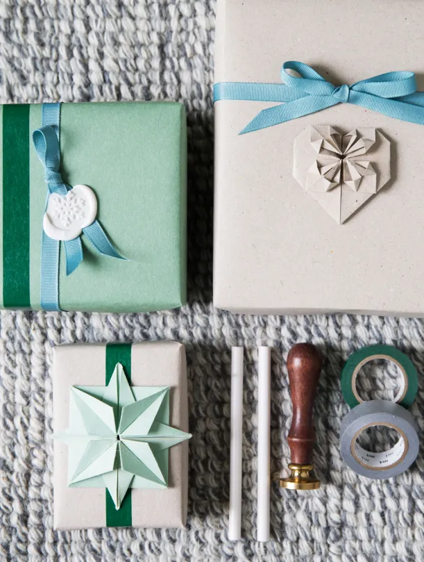 Origami gift wrapping 